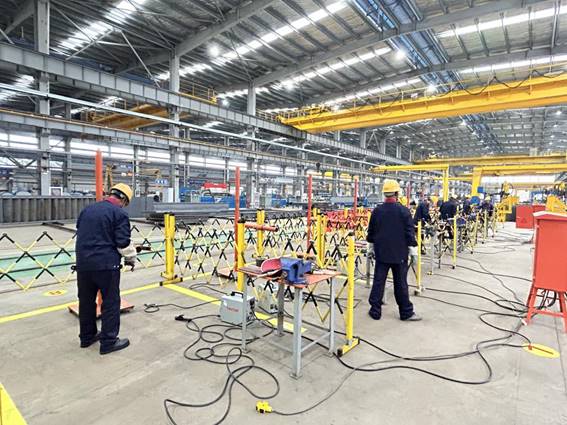 公司舉辦電焊工、電工技術比武 公司舉辦電焊工、電工技術比武